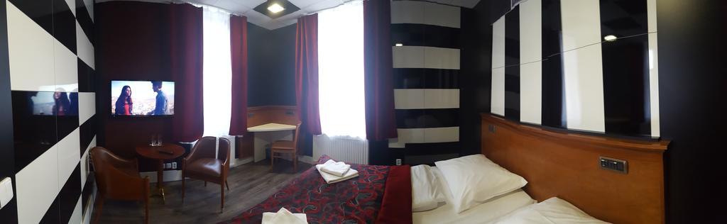 Hotel Global Sokolov Zewnętrze zdjęcie